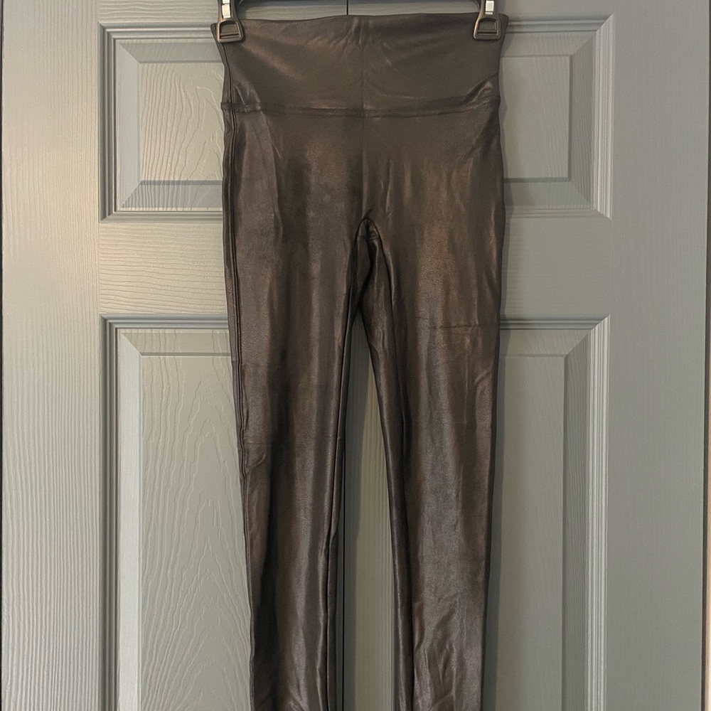 SPANX Petite Faux Leather Legging